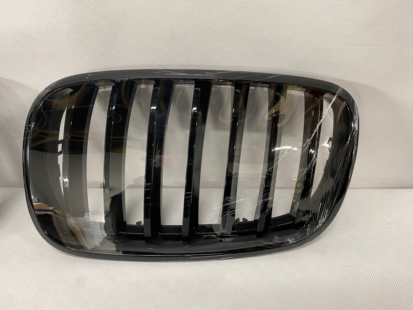 BMW X5 E70 Gloss Black Kidney Grills Single Slat
