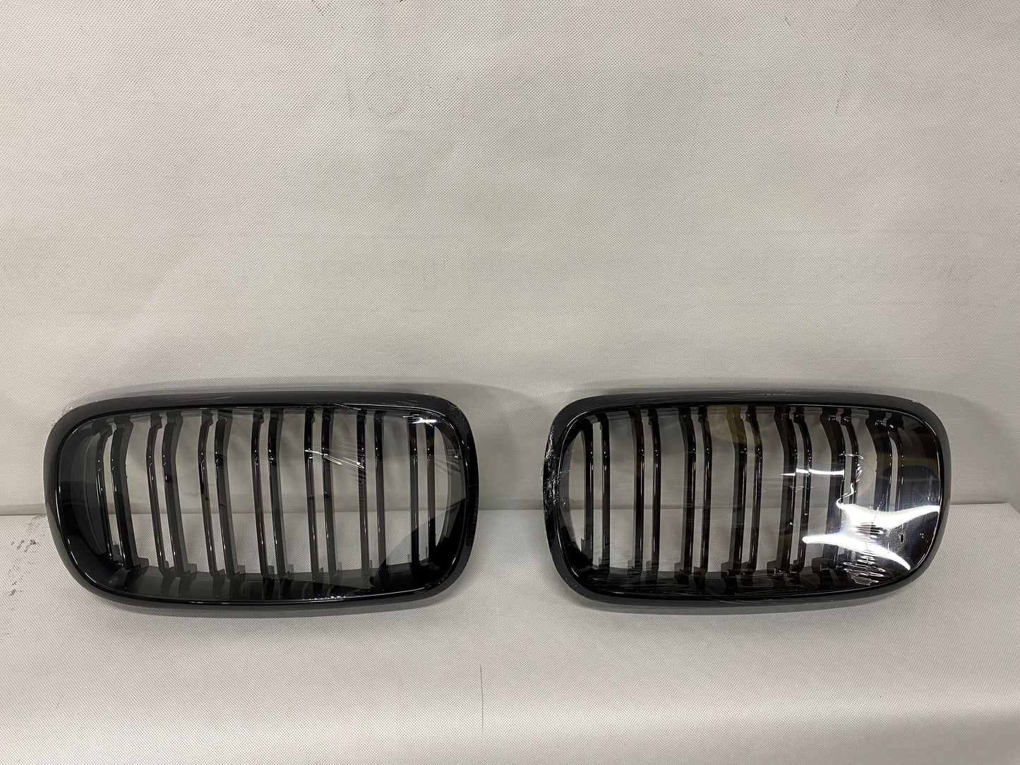 BMW X5 F15 Gloss Black Kidney Grills