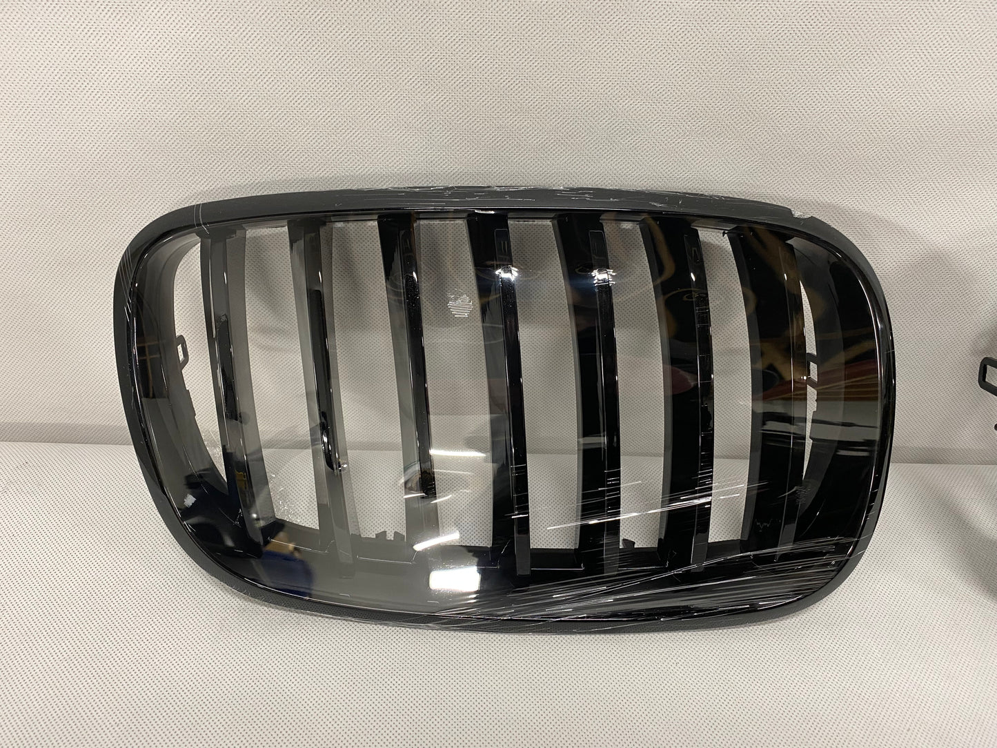 BMW X5 E70 Gloss Black Kidney Grills Single Slat